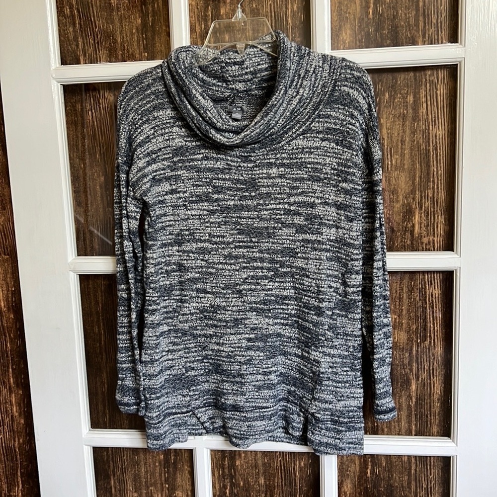 ✨Aerie Heather Blue Cowl Neck Sweater Size: XS